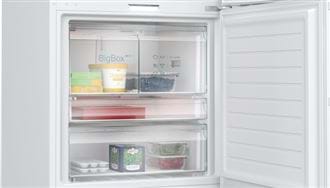 Siemens KG76PAWC0N Alttan Donduruculu Buzdolabı